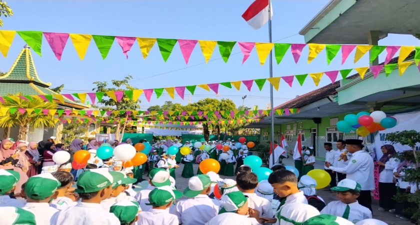 Masa Ta'aruf Murid Madrasah (MATAMUDA) MI Ma`arif Salafiyah